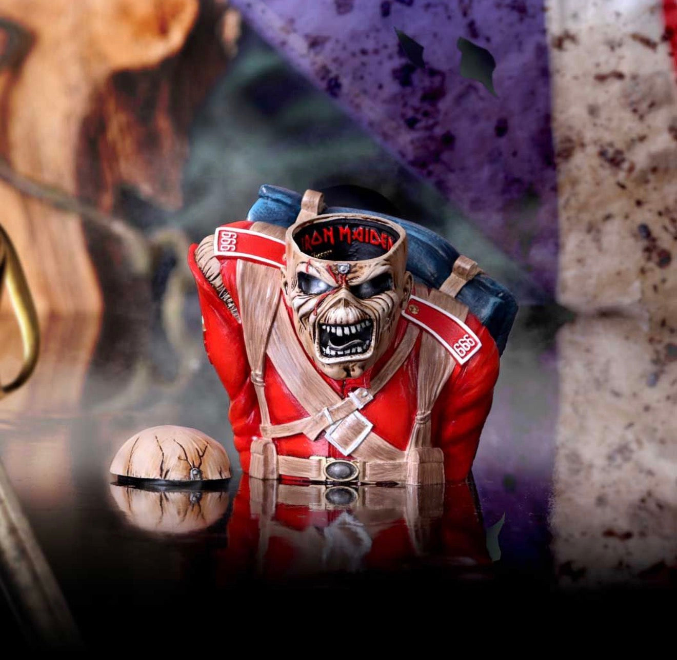 Iron Maiden The Trooper Bust Box (Small) 12cm