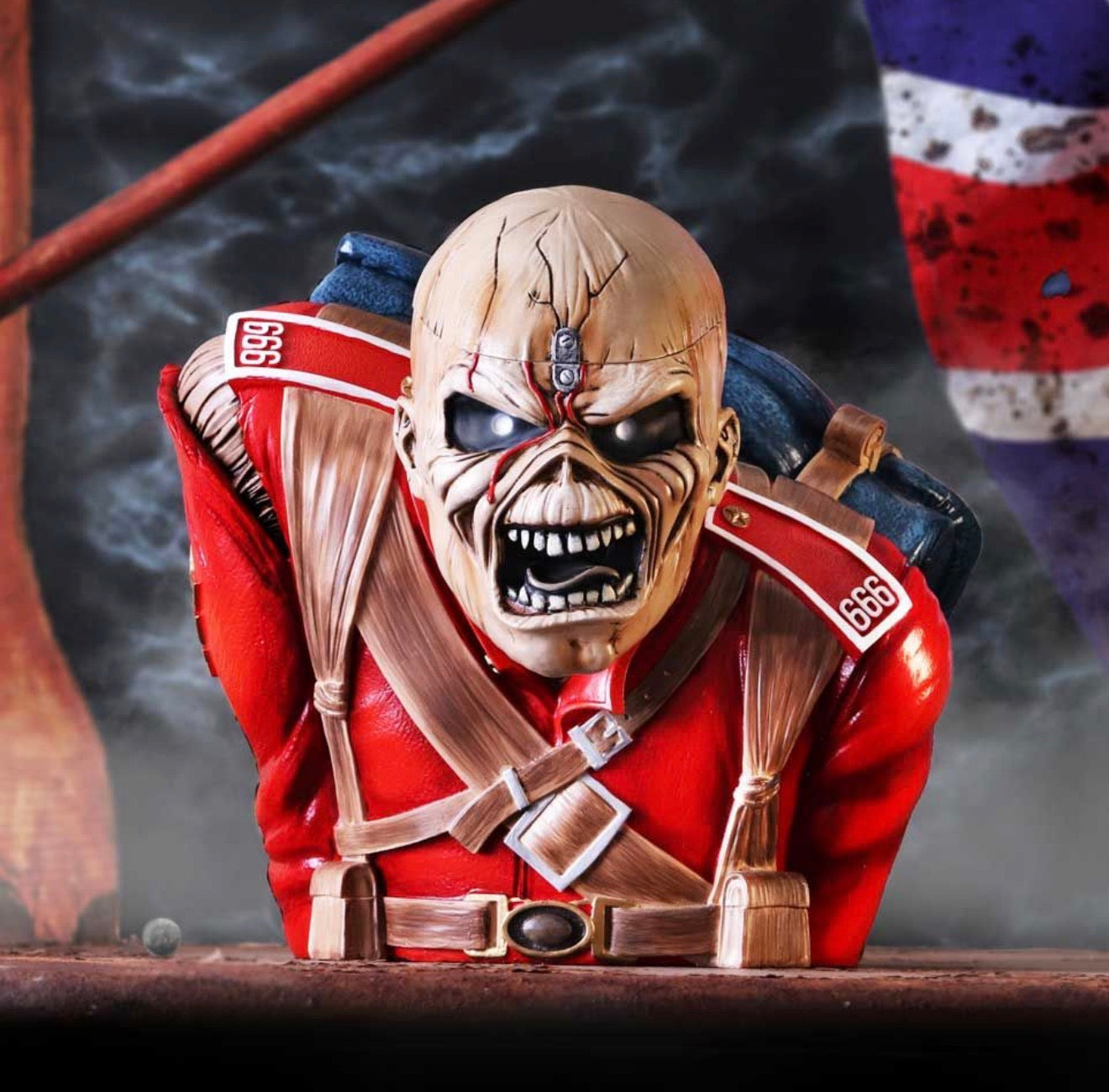 Iron Maiden Officially Licensed The Trooper Bust Box 26.5cm