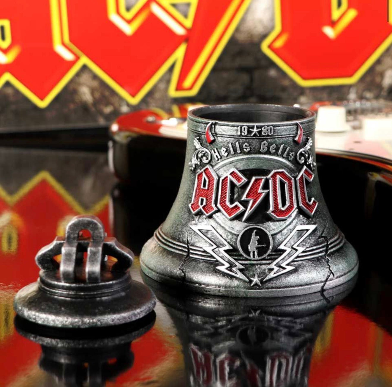 ACDC Hells Bells Box 13cm
